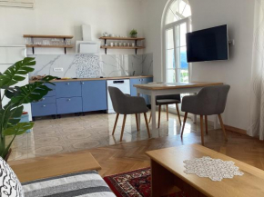 Die Appartements Glavas mit Loggia und Balkon für 2 Personen